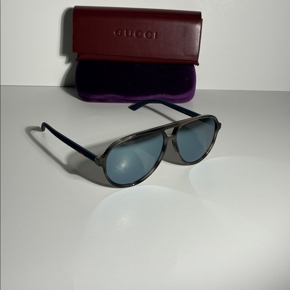 Gucci GG0423S 010 Pilot Sunglasses Gray/Black Blue Polarized 60mm New Authentic - Picture 6 of 14